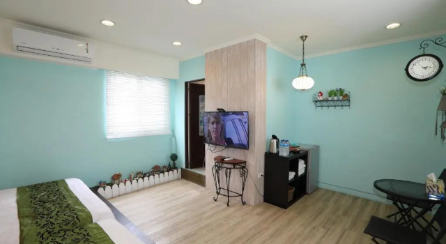 Четырёхместный номер Standard 海邊邊民宿 Near Seaside B&B 民宿1092號