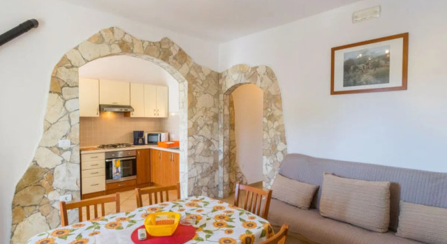 Villa Tanne (LBN427), Book Villa Sommerhuse i Central Istria, Hytte