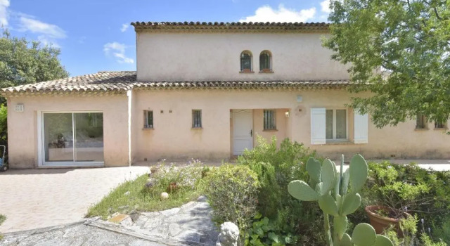 La provençale Vacation House for 8 people with breathtaking view!