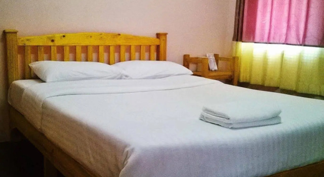 The Siri House, Забронировать Хостел Хостелы Чиангмай, рядом с Chiangmai Ram Hospital, Хостел
