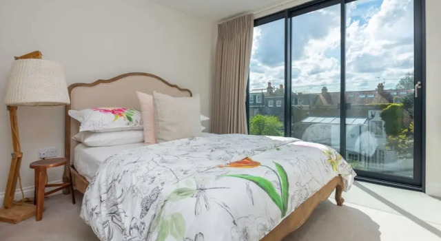 Коттедж 3-bedroom Home in Richmond - Ideal Family Living