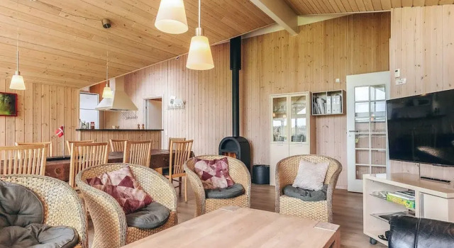 4 Star Holiday Home in Idestrup, Boek Vakantiehuis Idestrup Falster
