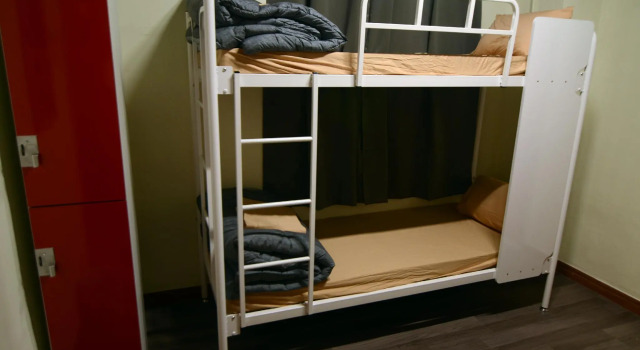 Кровать в общем номере (женский номер) YaKorea Hostel Gangnam