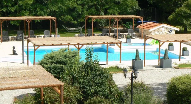 St Louis, Book Lejlighed Lejligheder i Charente, Lejlighed