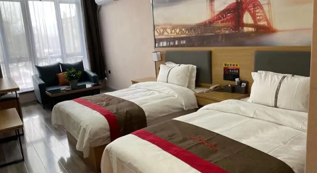 Jun Hotel Xinjiang Urumqi Shuimogou District Shanshuiyayuan, Rezerwuj Hotel Urumqi Xinjiang