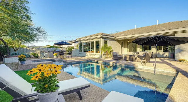 Коттедж Outdoor Oasis: Spacious Family Escape in Goodyear!