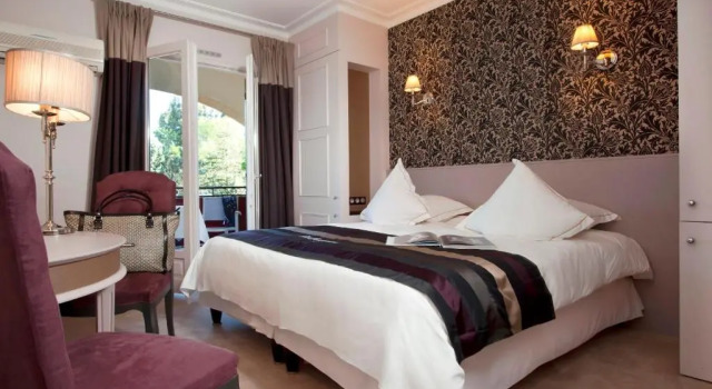 Двухместный номер с террасой Deluxe Le Vallon de Valrugues Hotel Spa & Villas