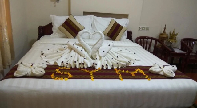 Shwe Yone Minn Hotel, Boek Hotel Nyaung-U Mandalay Region