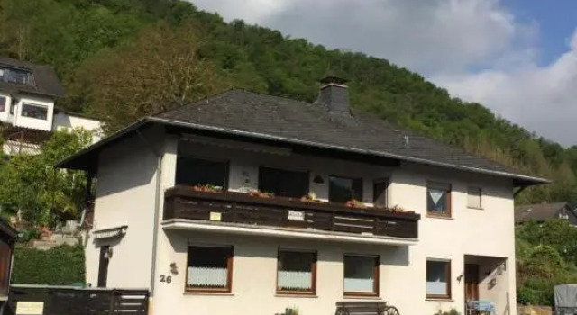 Haus Erika/ Fam. Frevel, Забронировать Апартаменты/квартира Апартаменты Мозеля - Германии, Апартаменты/квартира