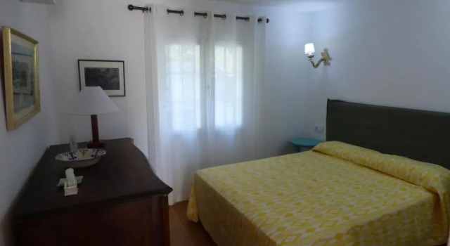 Villa Herdain - Villa With Private Pool. Free Wifi