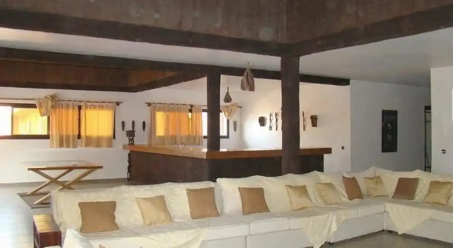 Hotel Obama Beach, Rezervovat Hotel Hotely v Thiès s parkováním, Parkování