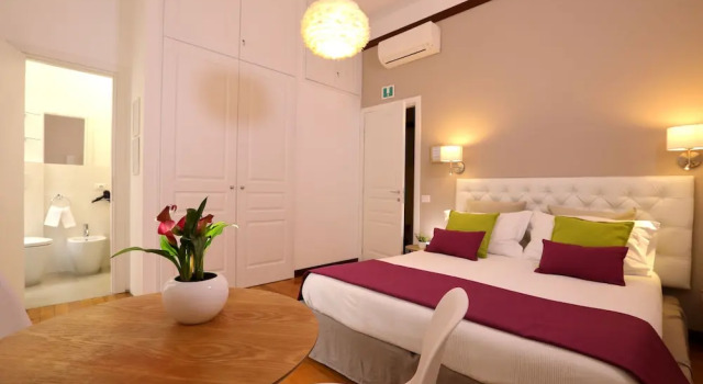 Komfort- dobbelt værelse Tata B&B