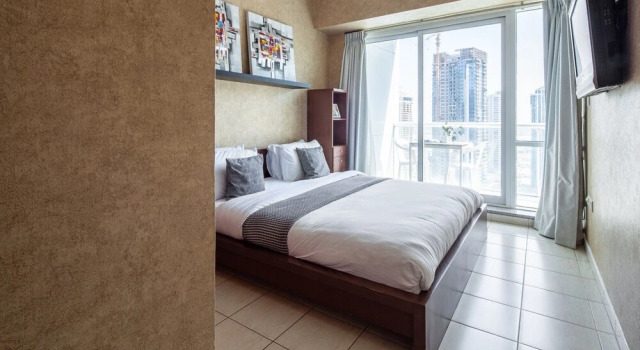 Fashionable 1BR in the Trendy Jlt! Sleeps 4!, Забронировать Апартаменты/квартира Апартаменты Эмирата Дубая, рядом с Dubai Marina Yacht Club, Апартаменты/квартира