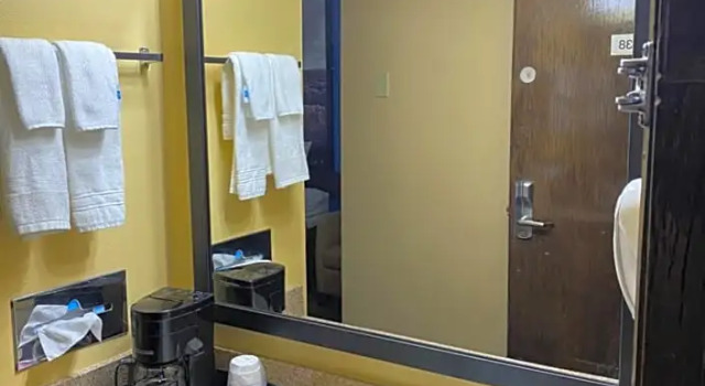 Номер Standard Цокольный этаж Super 8 by Wyndham Rochester Mayo Clinic Area