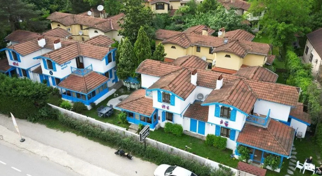 Kedikaya Apart Otel, Varaa Hotelli Hotellit Marmara-alue pysäköinnillä, Pysäköinti