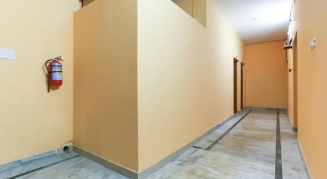 New Castle Inn by OYO Rooms