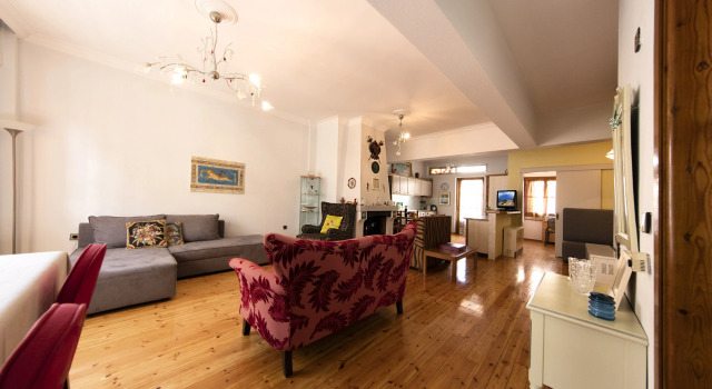 Exquisite Athens Apartment