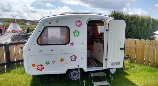 Номер Standard Doolin Glamping