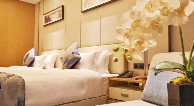 Ramada Plaza Dongxing City Center, Rezerwuj Hotel Dongxing Guangxi