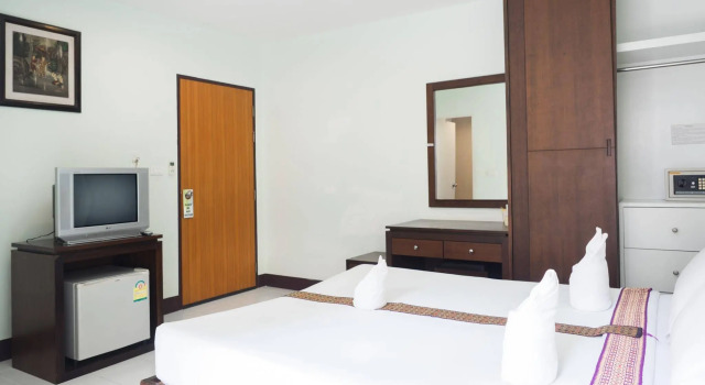 Patong Moon Inn Guesthouse