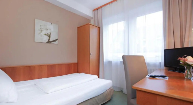 Номер Comfort City Hotel Würzburg