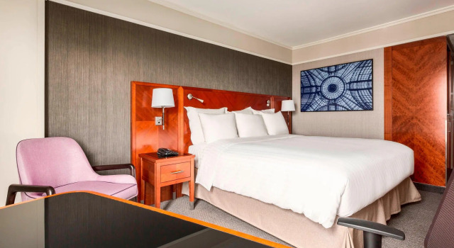 Двухместный номер Deluxe Paris Marriott Rive Gauche Hotel & Conference Center