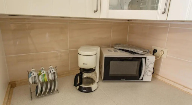 Апартаменты Spacious Terrace Apartment with free private parking