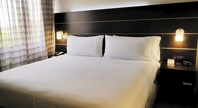Двухместный номер Standard Holiday Inn Express & Suites Miami - Hialeah by IHG
