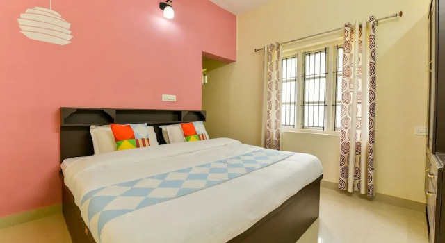 OYO 19135 Home Exotic 2BHK Kalpetta, Забронировать Апартаменты/квартира Отели штата Кералы с парковкой, Парковка