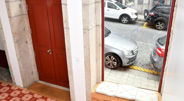 Liiiving in Porto Aliados Design Apartment, Забронировать Апартаменты/квартира Cedofeita / Santo Ildefonso / Se / Miragaia / Sao Nicolau e Vitoria Порту, рядом с Lapa Metro Station