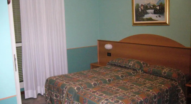 Двухместный номер Standard с балконом Hotel Azalea