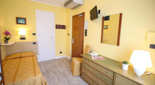 Номер Standard Continental B&B City Hotel
