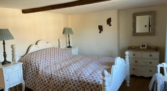Cosy Flint Cottage, Забронировать Дом для отпуска Отели Исторического графства Суссекса с парковкой, Парковка