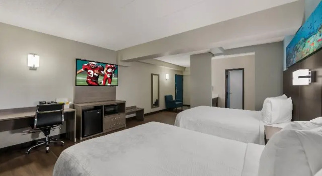 Двухместный номер Premium Red Roof Inn PLUS & Suites Virginia Beach - Seaside