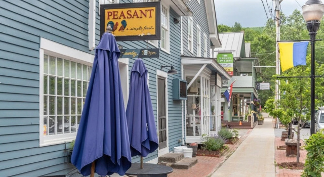 16 Village Run... 2 Bedroom Condo by RedAwning, Book Lejlighed Mad River Valley USA