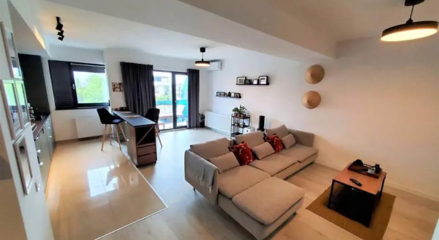Sunny 1BR Apt in Central Pipera, Réserver Appartement Voluntari Ilfov
