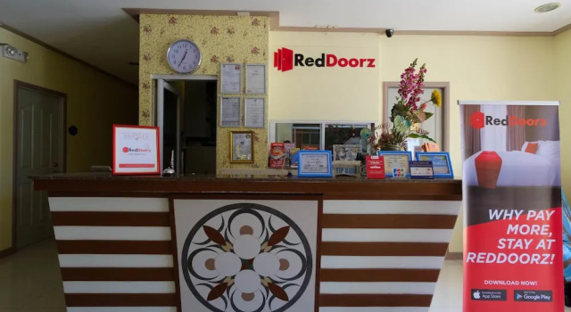 RedDoorz Plus @ Manalo Extension Palawan, Réserver Hôtel Hôtels à Honda Bay avec parking, Parking