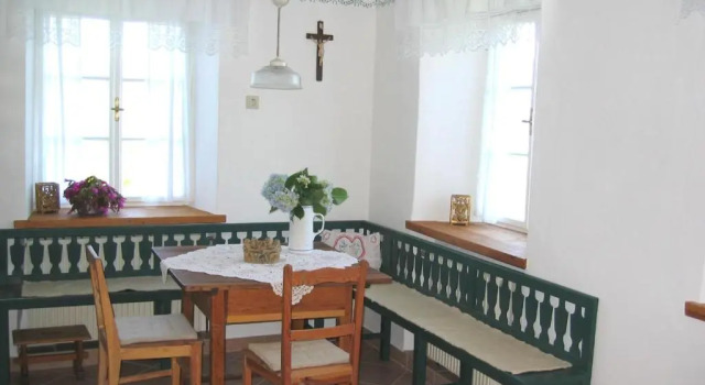 Beim Schachnerhaus, Book Hotel Poellauberg 