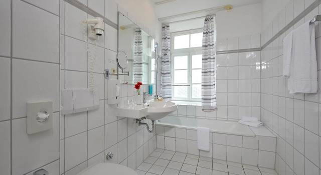 Полулюкс Hotel Stadt Hameln