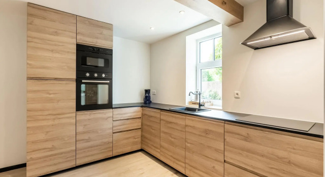 Spacious Family Holiday Home, Rezerwuj Dom wakacyjny Hotele w Bruksela z parkingiem, Parking
