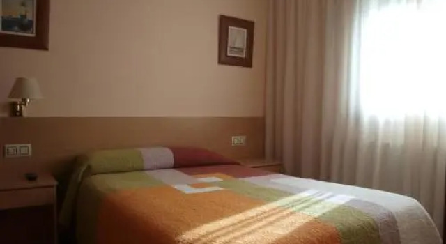 Pensión HK, Book Hotel Padrón 