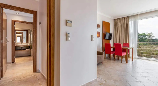 Семейный люкс Montado Hotel & Golf Resort