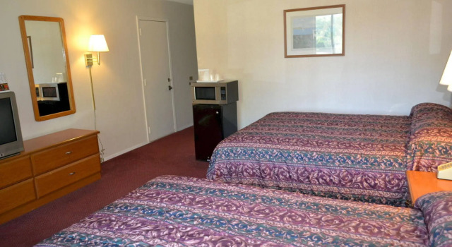 Latham Inn, Prenota Hotel Latham Hudson Valley