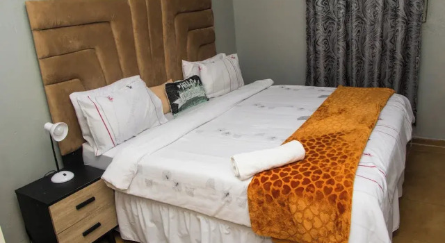 Апартаменты Ogans Guest Villa 21 Elizabeth avanue linmeyer jhb