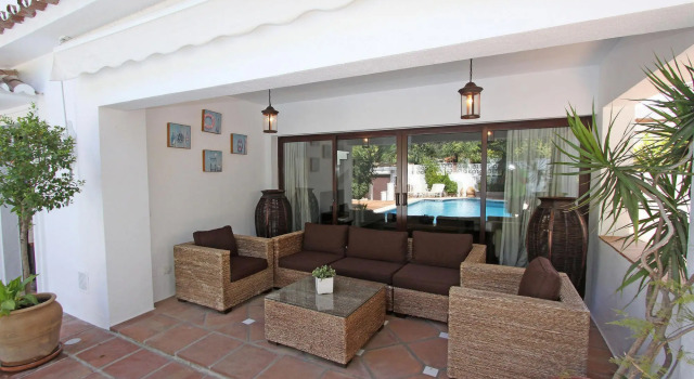 1102 - Marbella Town Villa, Забронировать Вилла Виллы Марбелья, рядом с Автобусный вокзал Марбельи, Вилла