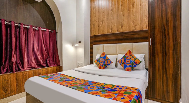 Номер Deluxe Via Abad Inn