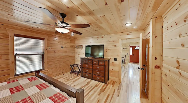 222flwkd 2 Bedroom Cabin