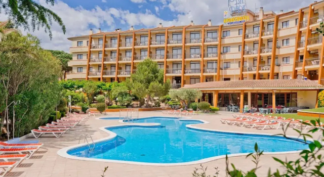 Апартаменты Aparthotel Tossa Park-formerly TUI Ferienhaus
