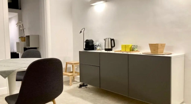 apartment rent Casa ALMIKA, Book Lejlighed Bari Bari Province
