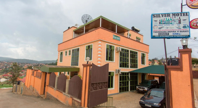 Silver Hotel